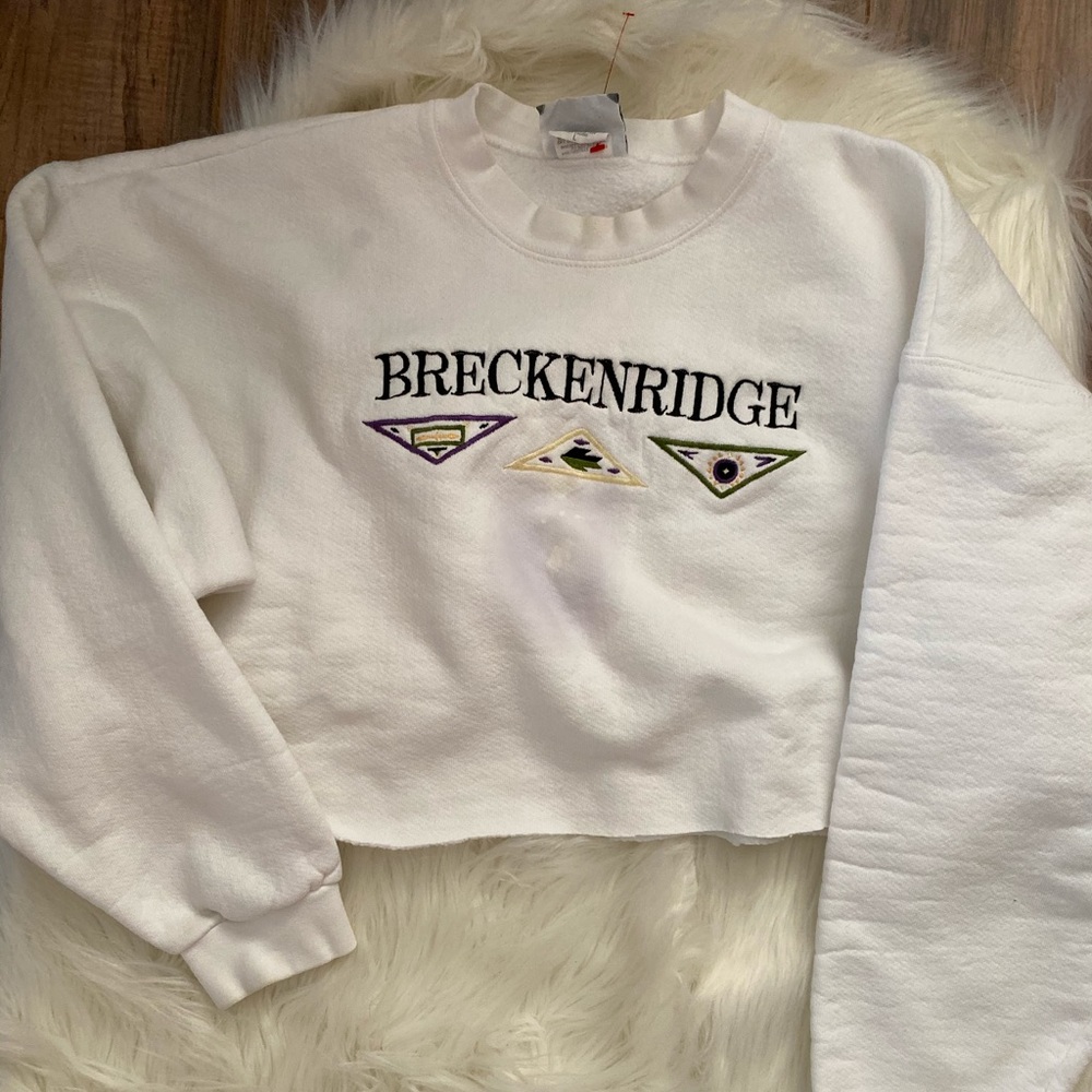 Pull over sweatshirt